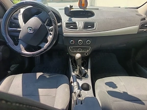 Renault Megane 3, 1.5 D, 2012 150000 km - imagine 4