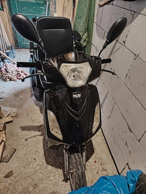 Triciclu electric 