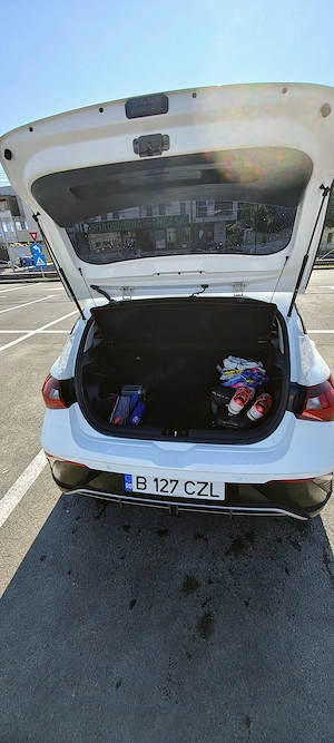 Hyundai i20 2024 1.2 benzina - imagine 5