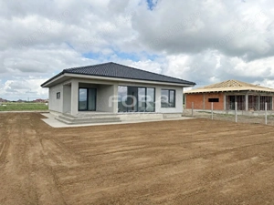 Casa moderna 4 camere, 830mp teren, de vanzare in Alparea Bihor - imagine 2