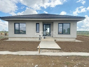 Casa moderna 4 camere, 830mp teren, de vanzare in Alparea Bihor