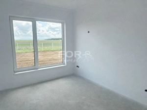 Casa moderna 4 camere, 830mp teren, de vanzare in Alparea Bihor - imagine 8