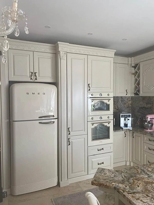 Angajăm personal pentru atelier de mobilier - Doamnă pentru finisaj   șlefuire lemn - imagine 4