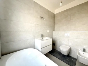 Duplex elegant, 5 camere, 140 mp utili, 345 mp teren - Dumbravita - imagine 16
