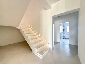 Duplex elegant, 5 camere, 140 mp utili, 345 mp teren - Dumbravita - imagine 6