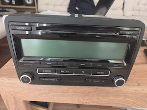 Vand radio cd VW Golf 6
