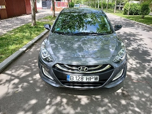 hyundai i30 1.6 benzină  - imagine 4