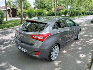 hyundai i30 1.6 benzină  - imagine 2