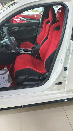 Honda Civic Type R 2024, km 4158, garantie, primul proprietar de nou - imagine 8