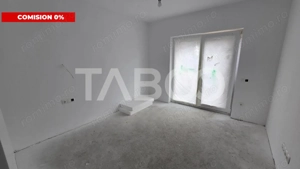Apartament de vanzare 56 mp 2 camere decomandate parcare Doamna Stanca
