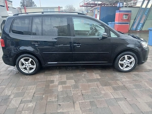 Vw touran 2.0 tdi, 140 cp, 7 locuri, 2013 - imagine 4