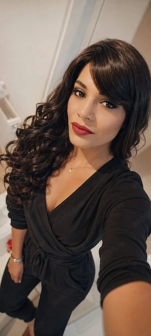 bună sunt Ema transexuală venită azi în orașul vostru - imagine 1