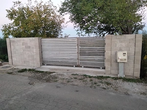 vand parcela 