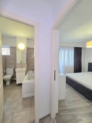 Apartament 3 camere - Tomis 3 - imagine 7
