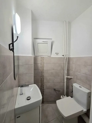 Apartament 3 camere - Tomis 3 - imagine 11