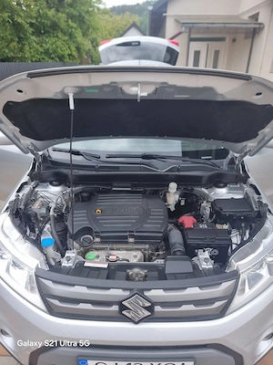 Vând Suzuki Vitara an fabricatie 2017, motor 1,6 benzină  - imagine 7