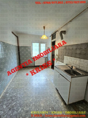 NOU ! Apartament 3 Camere TEILOR PS-uri Confort 1 Decomandat 80 Mp. An 1990 Liber Fără Îmbunătățiri - imagine 4