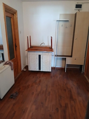 Apartament 3 camere parter