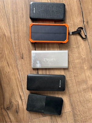baterii externe  - imagine 2