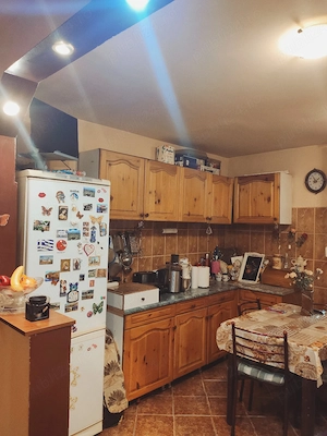 Apartament 2 camere Brazdă ,la parter cu balcon - imagine 2