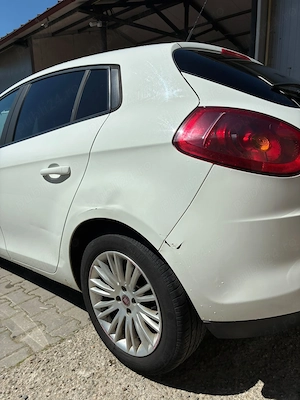 Vând FIAT Bravo 1.6 multijet  - imagine 4