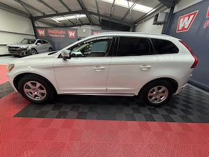 Volvo XC60 2.4 AWD - imagine 7