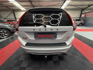 Volvo XC60 2.4 AWD - imagine 5