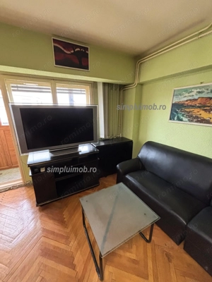 Decomandat 3 Camere Central Decebal - imagine 3