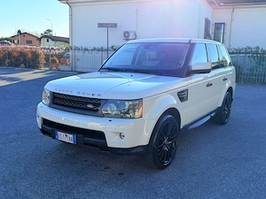 Range Rover Sport Hse 3.0sdv6 Autobiography,245cv,an 2011,euro5,cutie automata,200000km,fuul option! - imagine 3