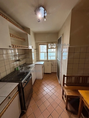 Decomandat 3 Camere Central Decebal - imagine 13