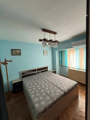 Decomandat 3 Camere Central Decebal - imagine 8