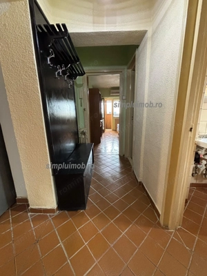 Decomandat 3 Camere Central Decebal - imagine 20