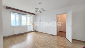 Apartament doua camere cu boxa zona Astra