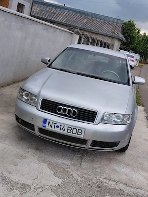 Vând Audi a4b6 