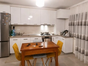 Apartament 3 camer3 zona Thedor Pallady - 1 Decembrie 1918 - imagine 3