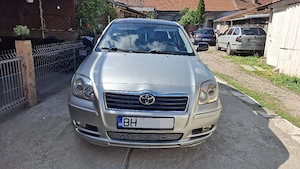 Toyota Avensis T25 - 2.0 D4D