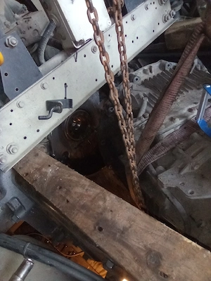 reparatii camioane și semiremorci 