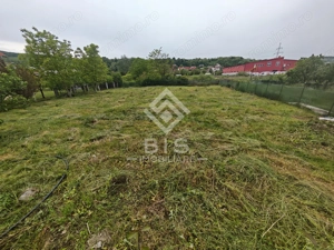 Teren intravilan 863 mp Viișoara, utilități pe teren - imagine 15