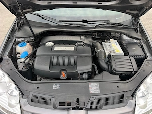 Vw Golf 5 1.6 Benzina - imagine 2