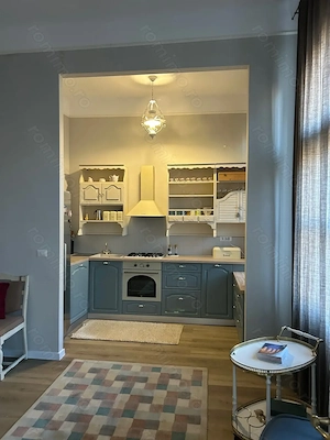 De inchiriat apartament elegant cu 2 camere situat intr-un imobil istoric, zona P-ta Unirii - imagine 7