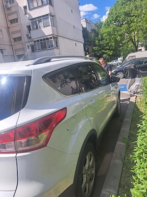 Autoturism Ford Kuga