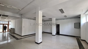 Spatiu Comercial 150 mp , zona Soarelui , trafic auto si pietonal inte - imagine 4