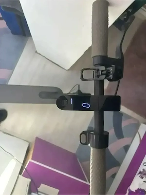 Vand Trotintetă electrică Xiaomi Mi Electric Scooter 1S   stare foarte bună, doar 433 km