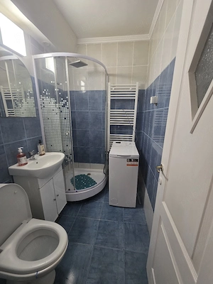 Închiriez regim hotelier - imagine 4