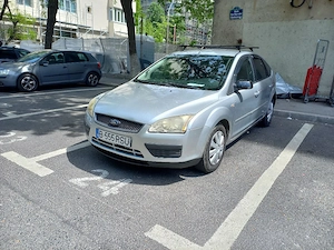 FORD focus 1.6 benzină +GPL 2008 - imagine 4