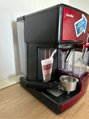 Vand esspresor de cafea Breville