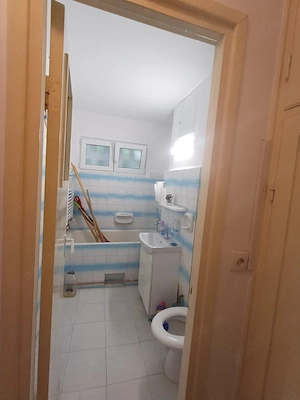 Circumvalatiunii Zona Gh Lazar de vanzare apartament spatios cu 3 camere la parter - imagine 6