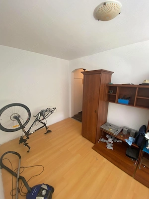 Apartament 3 camere de vanzare , Aleea Humulesti , et. 3 , 32.900 euro neg.  - imagine 4