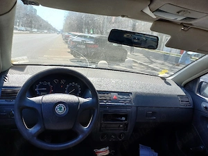 Skoda fabia 2007 1.2 benzină  - imagine 2