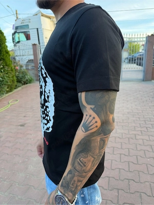 tricou hugo 